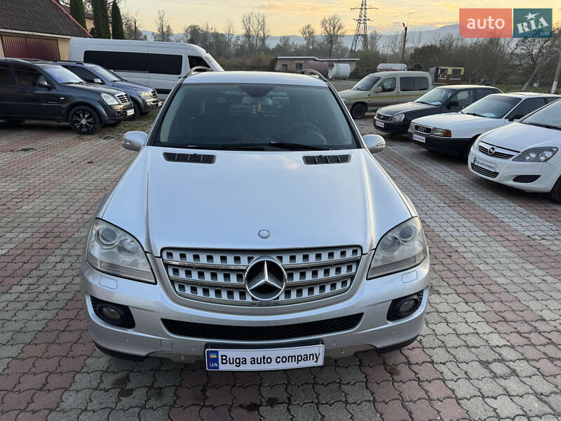 Mercedes-Benz M-Class 2007 Mercedes-Benz M-Class 2007