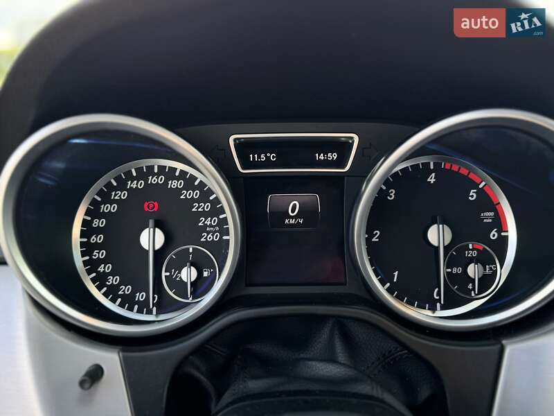 Позашляховик / Кросовер Mercedes-Benz M-Class 2013 в Львові