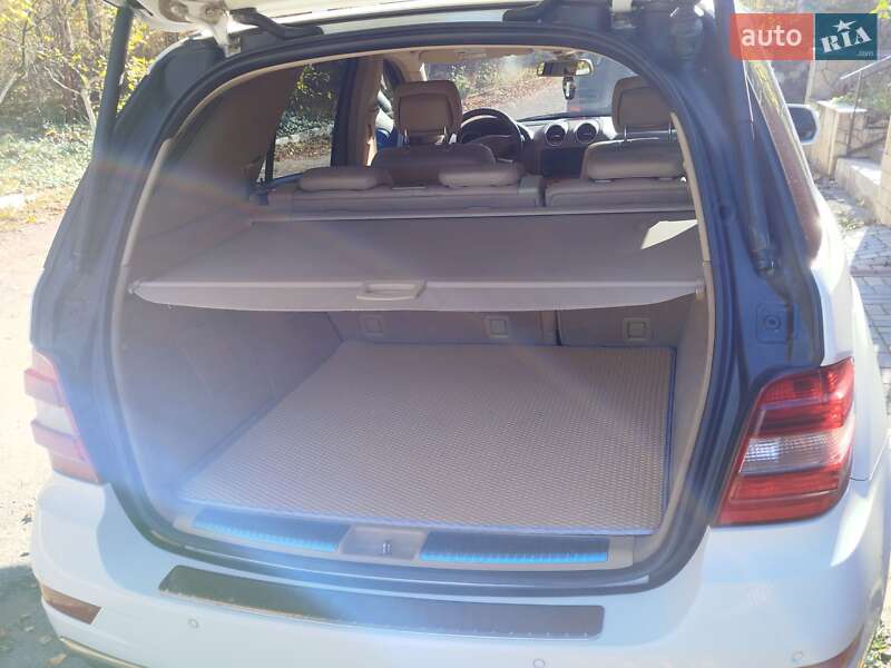 Позашляховик / Кросовер Mercedes-Benz M-Class 2008 в Вінниці фото 13 Позашляховик / Кросовер Mercedes-Benz M-Class 2008 в Вінниці