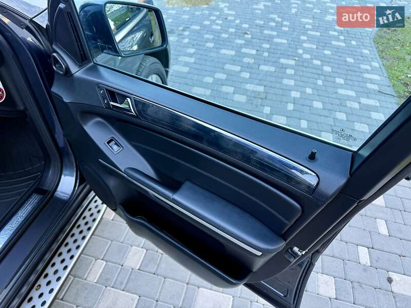 Позашляховик / Кросовер Mercedes-Benz M-Class 2011 в Одесі фото 40 Позашляховик / Кросовер Mercedes-Benz M-Class 2011 в Одесі
