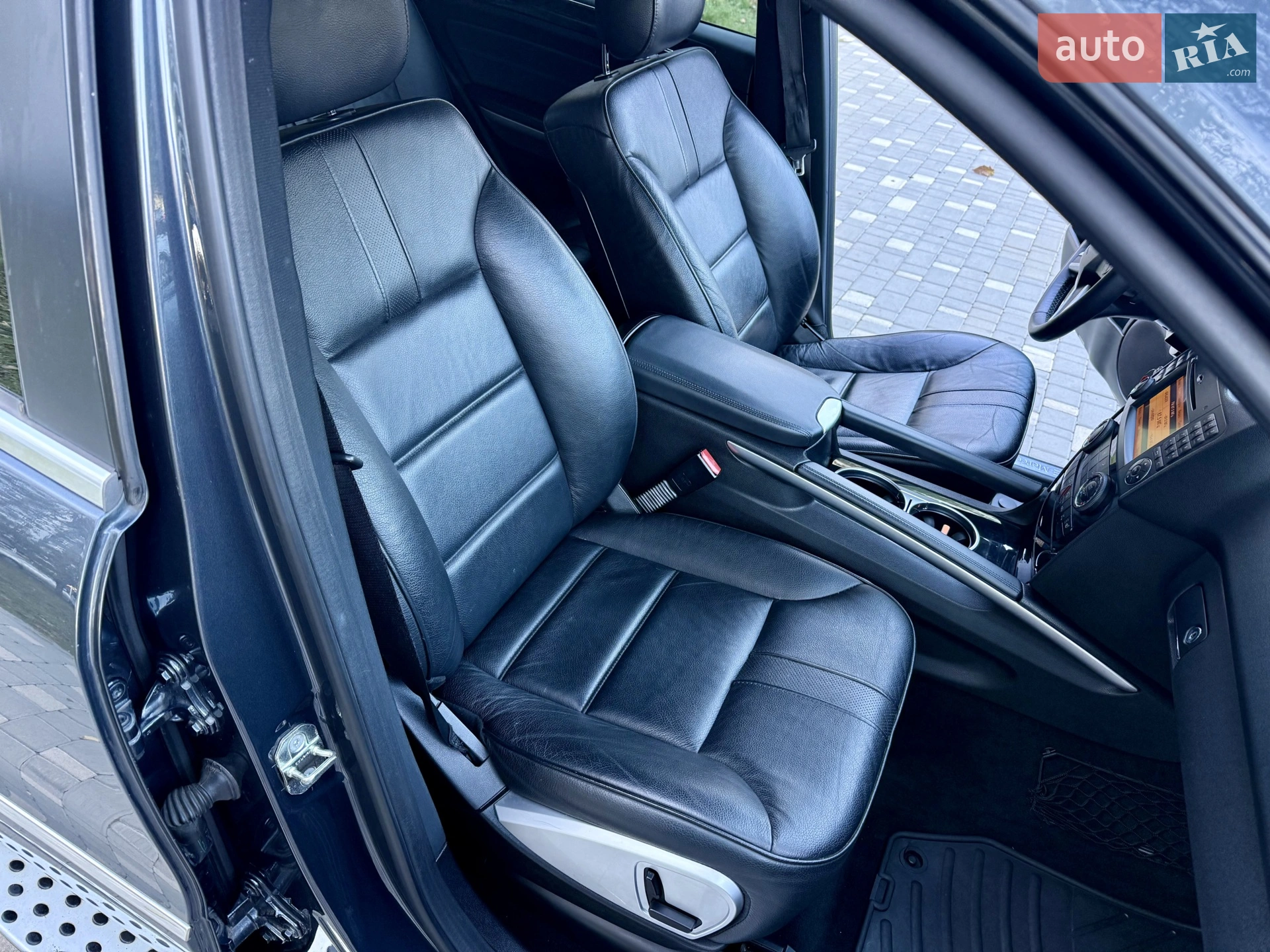 2011 Mercedes-Benz M-klasse - мініатюра 43