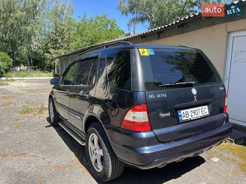 Внедорожник / Кроссовер Mercedes-Benz M-Class 2003 в Могилев-Подольске фото 6 Внедорожник / Кроссовер Mercedes-Benz M-Class 2003 в Могилев-Подольске