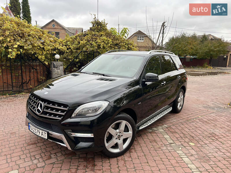 Внедорожник / Кроссовер Mercedes-Benz M-Class 2012 в Киеве фото 3 Внедорожник / Кроссовер Mercedes-Benz M-Class 2012 в Киеве