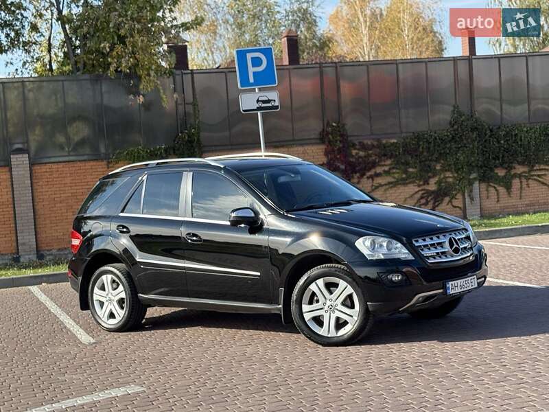 Позашляховик / Кросовер Mercedes-Benz M-Class 2009 в Дніпрі фото 6 Позашляховик / Кросовер Mercedes-Benz M-Class 2009 в Дніпрі