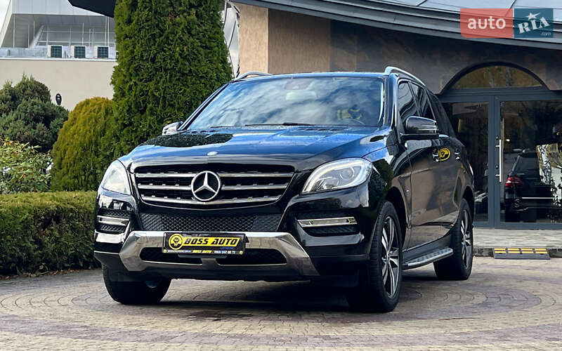 Позашляховик / Кросовер Mercedes-Benz M-Class 2011 в Львові фото 3 Позашляховик / Кросовер Mercedes-Benz M-Class 2011 в Львові