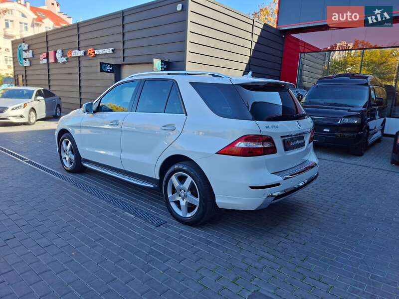 Внедорожник / Кроссовер Mercedes-Benz M-Class 2014 в Одессе фото 6 Внедорожник / Кроссовер Mercedes-Benz M-Class 2014 в Одессе