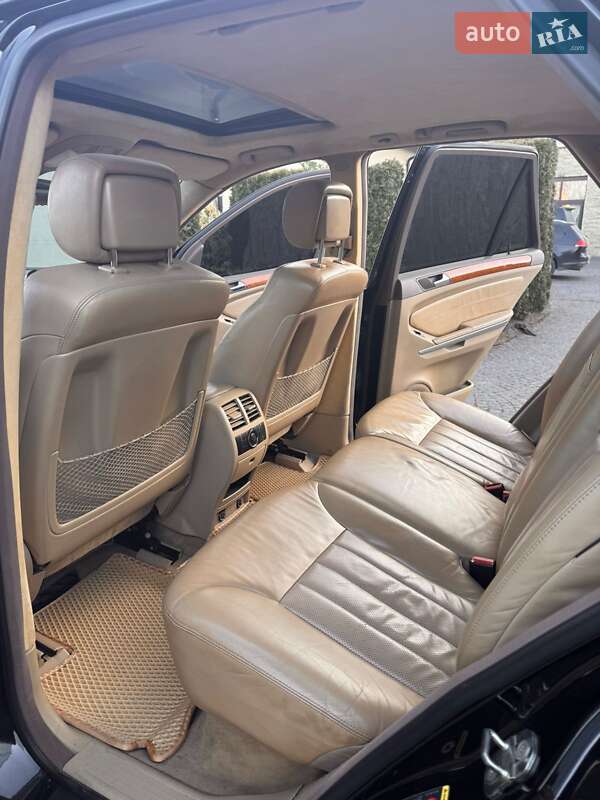 Позашляховик / Кросовер Mercedes-Benz M-Class 2005 в Жовкві