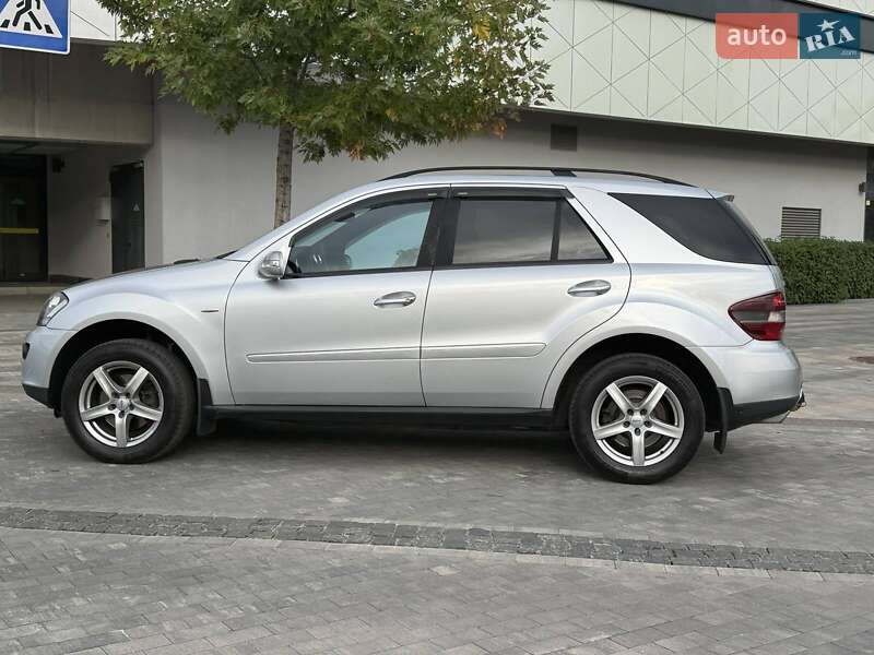 Внедорожник / Кроссовер Mercedes-Benz M-Class 2008 в Киеве фото 2 Внедорожник / Кроссовер Mercedes-Benz M-Class 2008 в Киеве