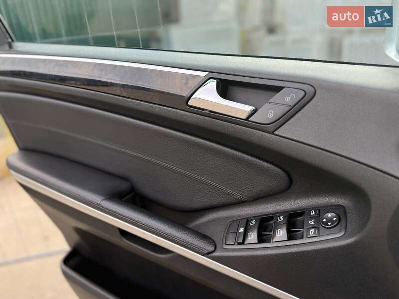 Внедорожник / Кроссовер Mercedes-Benz M-Class 2008 в Киеве фото 23 Внедорожник / Кроссовер Mercedes-Benz M-Class 2008 в Киеве