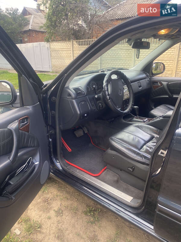 Mercedes-Benz M-Class 2001 Mercedes-Benz M-Class 2001