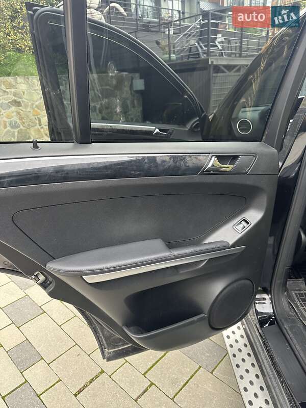 Позашляховик / Кросовер Mercedes-Benz M-Class 2007 в Косові фото 14 Позашляховик / Кросовер Mercedes-Benz M-Class 2007 в Косові