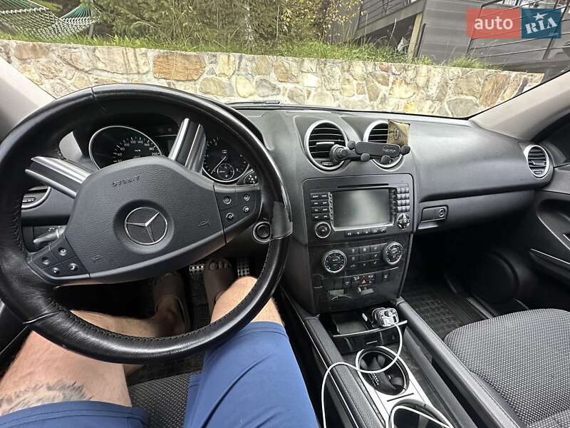 Позашляховик / Кросовер Mercedes-Benz M-Class 2007 в Косові фото 17 Позашляховик / Кросовер Mercedes-Benz M-Class 2007 в Косові