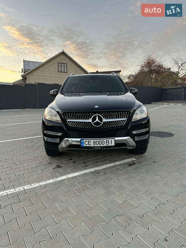 Внедорожник / Кроссовер Mercedes-Benz M-Class 2013 в Черновцах