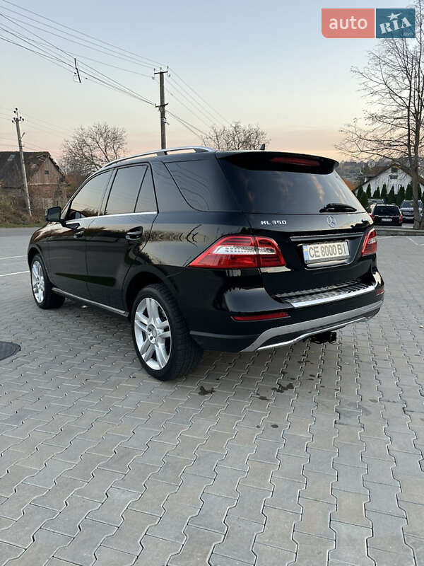 Внедорожник / Кроссовер Mercedes-Benz M-Class 2013 в Черновцах