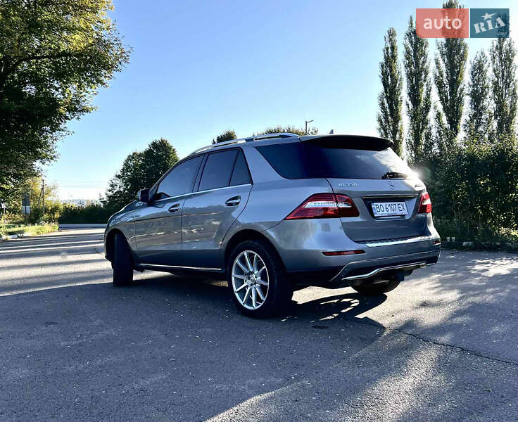 Внедорожник / Кроссовер Mercedes-Benz M-Class 2012 в Дубно фото 5 Внедорожник / Кроссовер Mercedes-Benz M-Class 2012 в Дубно