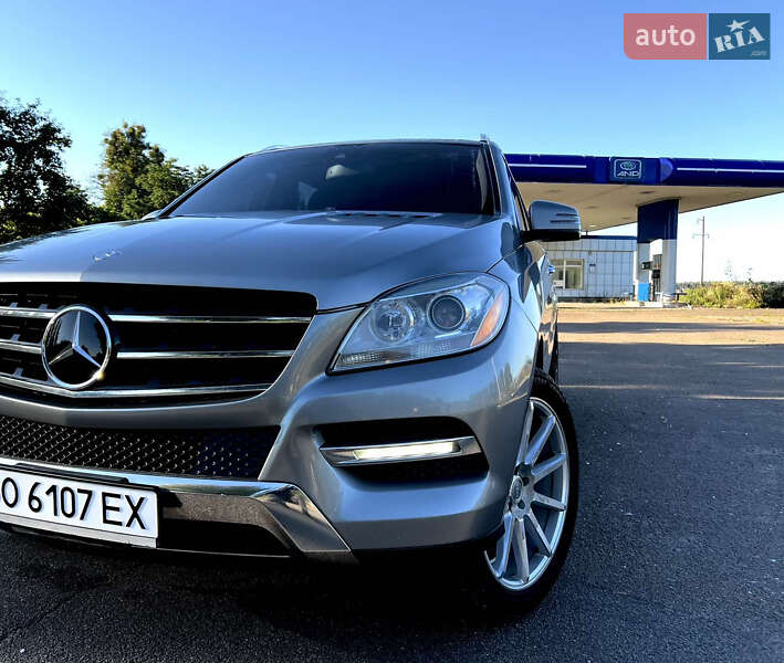 Внедорожник / Кроссовер Mercedes-Benz M-Class 2012 в Дубно фото 10 Внедорожник / Кроссовер Mercedes-Benz M-Class 2012 в Дубно