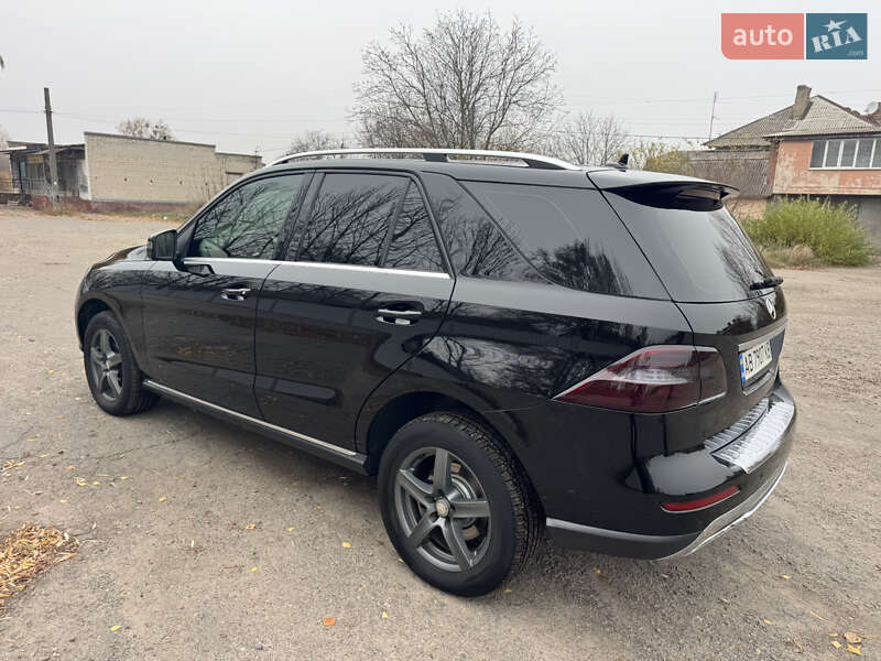 Внедорожник / Кроссовер Mercedes-Benz M-Class 2012 в Жмеринке фото 5 Внедорожник / Кроссовер Mercedes-Benz M-Class 2012 в Жмеринке