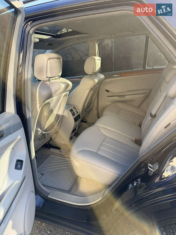 Внедорожник / Кроссовер Mercedes-Benz M-Class 2006 в Львове