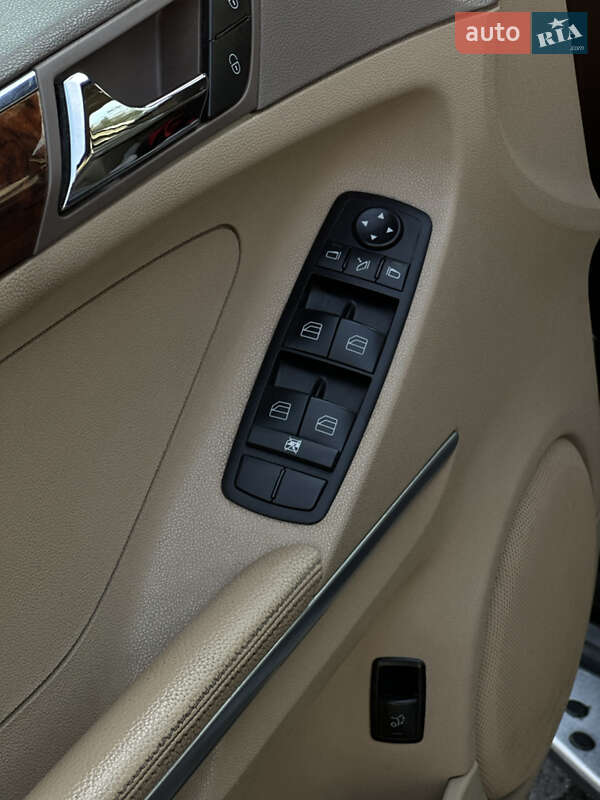 Внедорожник / Кроссовер Mercedes-Benz M-Class 2006 в Белой Церкви