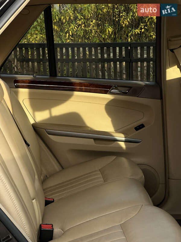 Внедорожник / Кроссовер Mercedes-Benz M-Class 2006 в Белой Церкви