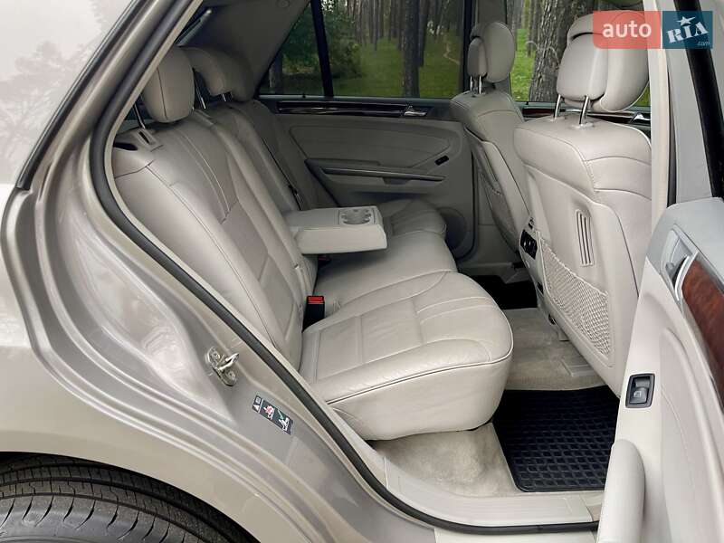 Позашляховик / Кросовер Mercedes-Benz M-Class 2008 в Києві