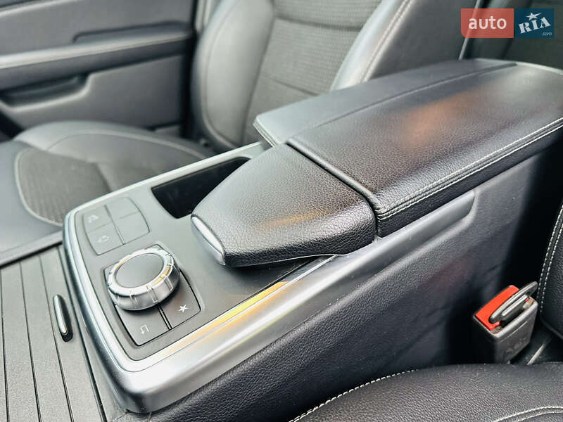 Позашляховик / Кросовер Mercedes-Benz M-Class 2013 в Дніпрі