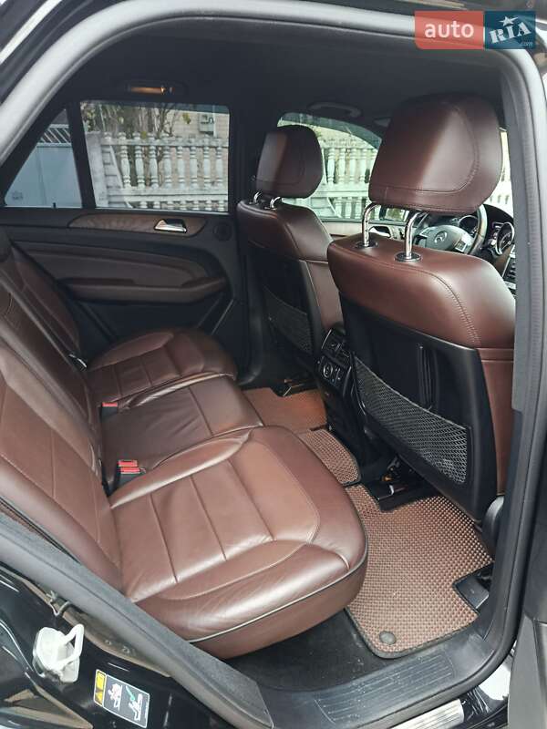 Внедорожник / Кроссовер Mercedes-Benz M-Class 2013 в Киеве фото 14 Внедорожник / Кроссовер Mercedes-Benz M-Class 2013 в Киеве