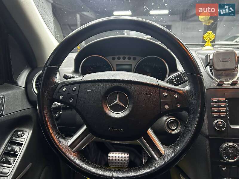 Внедорожник / Кроссовер Mercedes-Benz M-Class 2008 в Черновцах фото 13 Внедорожник / Кроссовер Mercedes-Benz M-Class 2008 в Черновцах