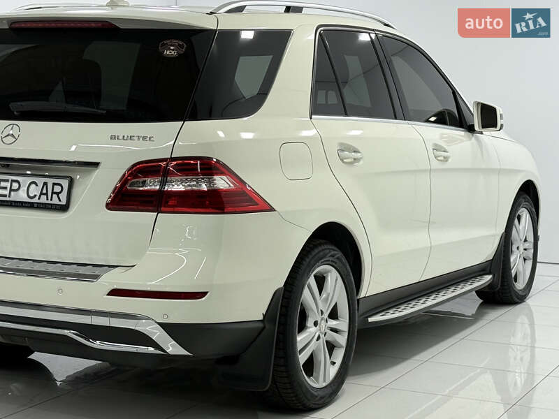 Позашляховик / Кросовер Mercedes-Benz M-Class 2013 в Одесі фото 12 Позашляховик / Кросовер Mercedes-Benz M-Class 2013 в Одесі