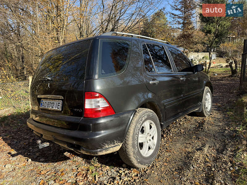 Позашляховик / Кросовер Mercedes-Benz M-Class 2004 в Ужгороді фото 5 Позашляховик / Кросовер Mercedes-Benz M-Class 2004 в Ужгороді
