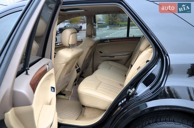 Внедорожник / Кроссовер Mercedes-Benz M-Class 2008 в Киеве фото 29 Внедорожник / Кроссовер Mercedes-Benz M-Class 2008 в Киеве