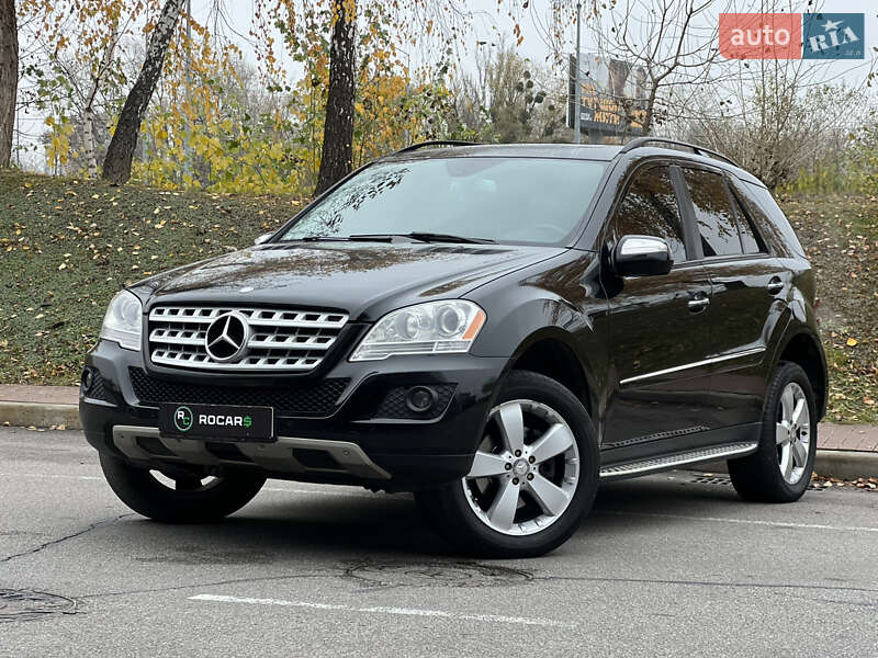 Внедорожник / Кроссовер Mercedes-Benz M-Class 2008 в Киеве