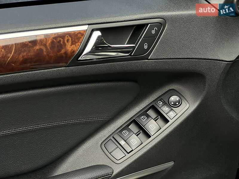 Внедорожник / Кроссовер Mercedes-Benz M-Class 2008 в Киеве