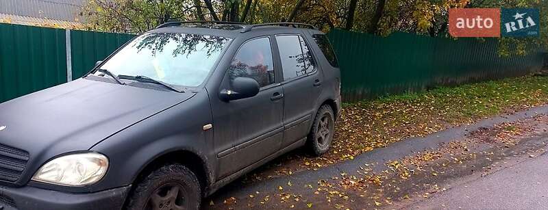 Внедорожник / Кроссовер Mercedes-Benz M-Class 2000 в Ахтырке фото 3 Внедорожник / Кроссовер Mercedes-Benz M-Class 2000 в Ахтырке