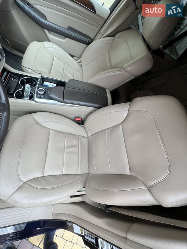 Позашляховик / Кросовер Mercedes-Benz M-Class 2015 в Львові