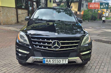Внедорожник / Кроссовер Mercedes-Benz M-Class 2012 в Киеве