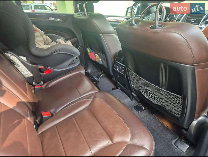 Позашляховик / Кросовер Mercedes-Benz M-Class 2012 в Києві