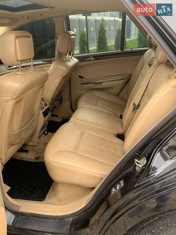 Позашляховик / Кросовер Mercedes-Benz M-Class 2006 в Рокитному фото 10 Позашляховик / Кросовер Mercedes-Benz M-Class 2006 в Рокитному