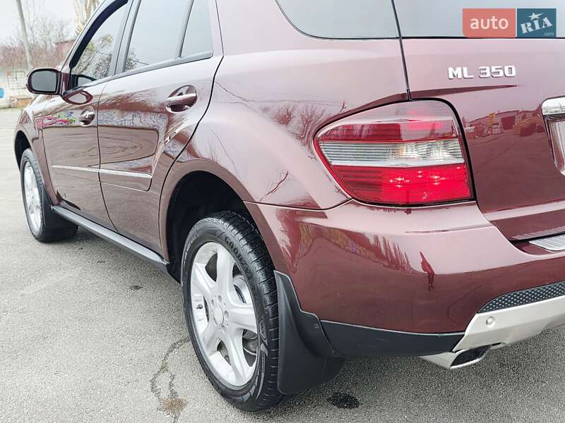 Позашляховик / Кросовер Mercedes-Benz M-Class 2007 в Хмельницькому фото 37 Позашляховик / Кросовер Mercedes-Benz M-Class 2007 в Хмельницькому