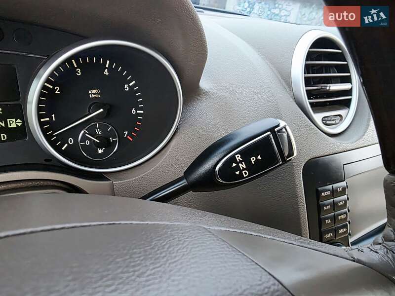 Позашляховик / Кросовер Mercedes-Benz M-Class 2007 в Хмельницькому фото 114 Позашляховик / Кросовер Mercedes-Benz M-Class 2007 в Хмельницькому