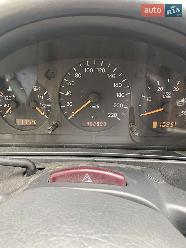 Внедорожник / Кроссовер Mercedes-Benz M-Class 2001 в Львове