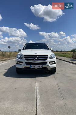 Внедорожник / Кроссовер Mercedes-Benz M-Class 2012 в Мукачево