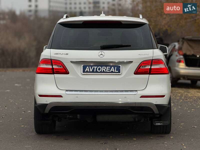 Позашляховик / Кросовер Mercedes-Benz M-Class 2013 в Кривому Розі