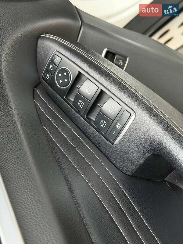 Позашляховик / Кросовер Mercedes-Benz M-Class 2013 в Кривому Розі