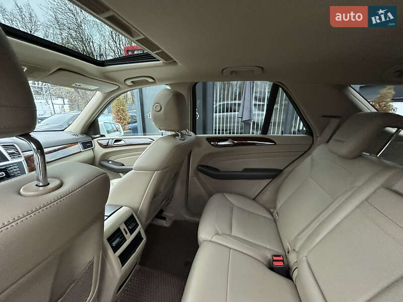 Внедорожник / Кроссовер Mercedes-Benz M-Class 2012 в Виннице фото 20 Внедорожник / Кроссовер Mercedes-Benz M-Class 2012 в Виннице