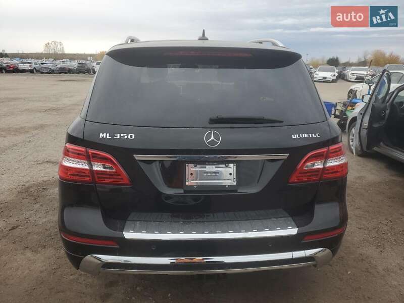 Внедорожник / Кроссовер Mercedes-Benz M-Class 2014 в Львове