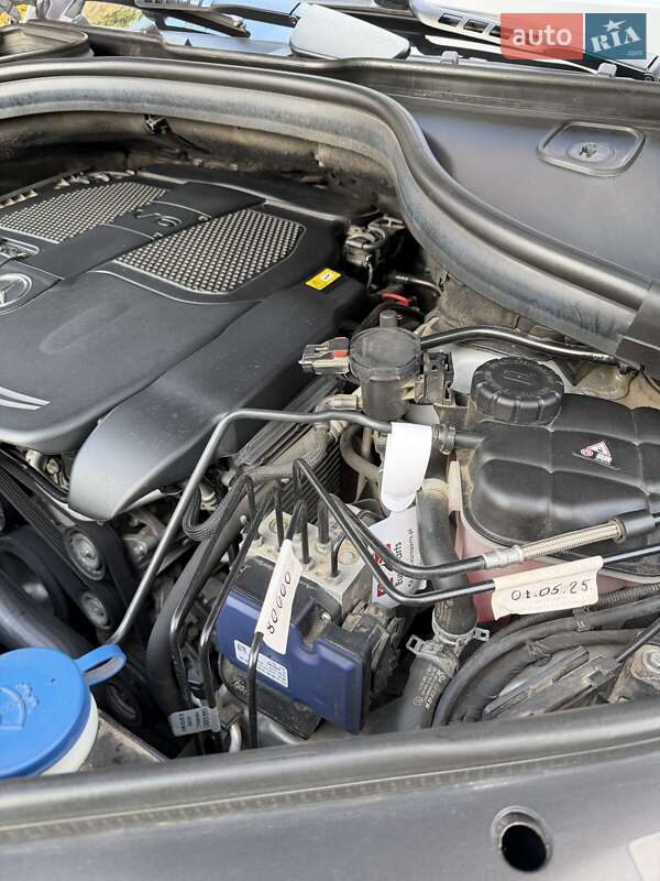 Позашляховик / Кросовер Mercedes-Benz M-Class 2015 в Луцьку фото 25 Позашляховик / Кросовер Mercedes-Benz M-Class 2015 в Луцьку