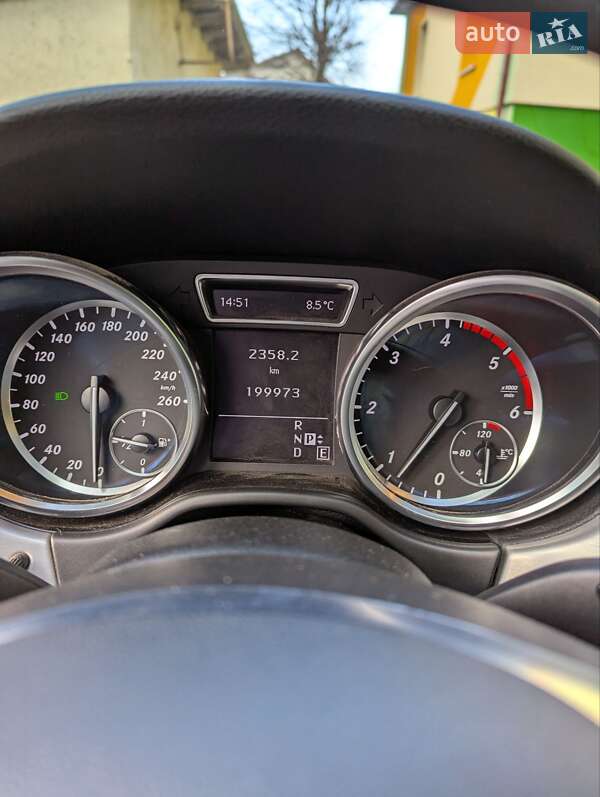 Внедорожник / Кроссовер Mercedes-Benz M-Class 2011 в Тернополе