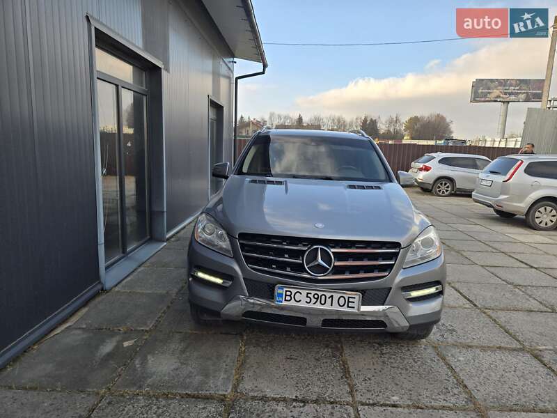 Внедорожник / Кроссовер Mercedes-Benz M-Class 2011 в Львове
