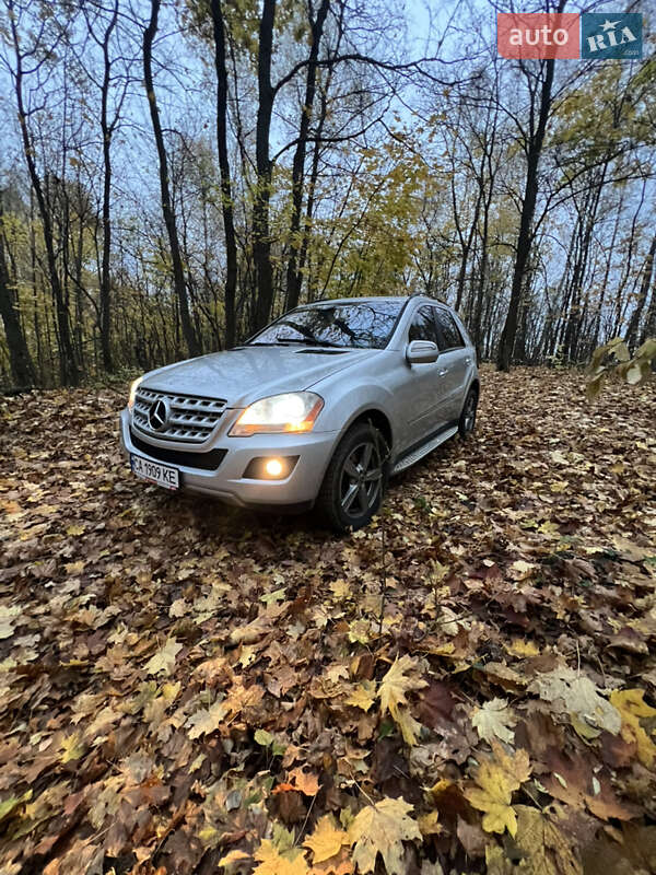 Позашляховик / Кросовер Mercedes-Benz M-Class 2008 в Прилуках фото 29 Позашляховик / Кросовер Mercedes-Benz M-Class 2008 в Прилуках